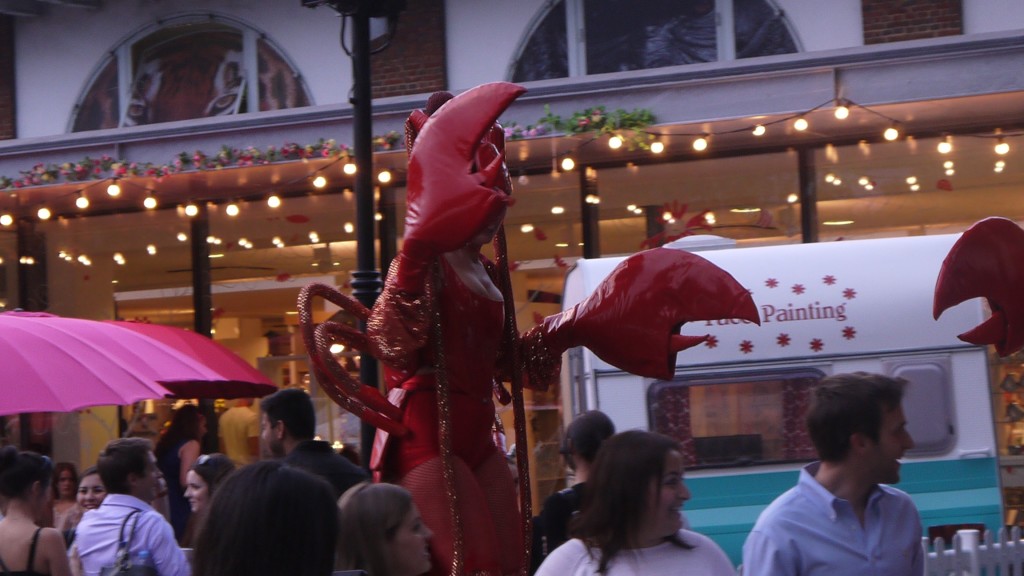 stilt-walking lobsters
