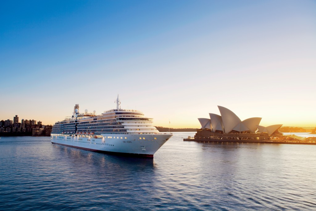 Cruise ship sailing round Sydney - win tickets to the London Cruise Show 2016