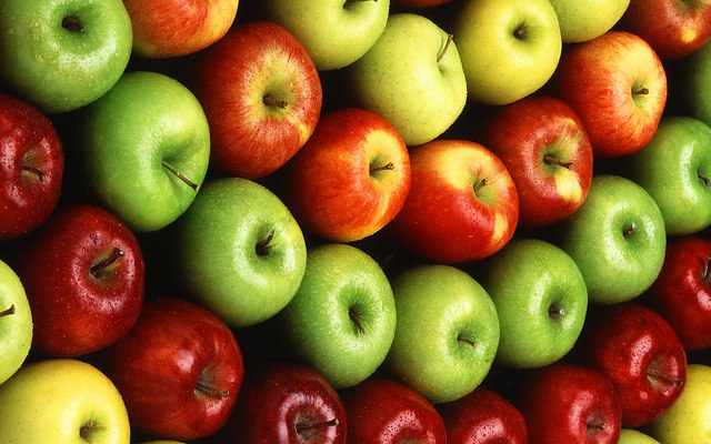close up of apples - how to eat well at work with Linda Munster