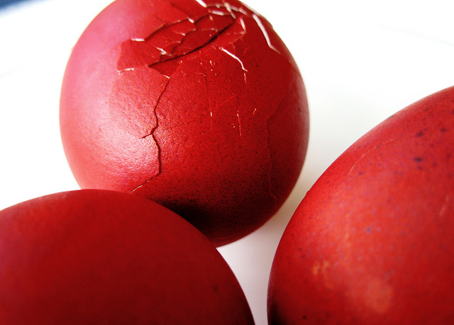 Red eggs - spring mini break to Santorini