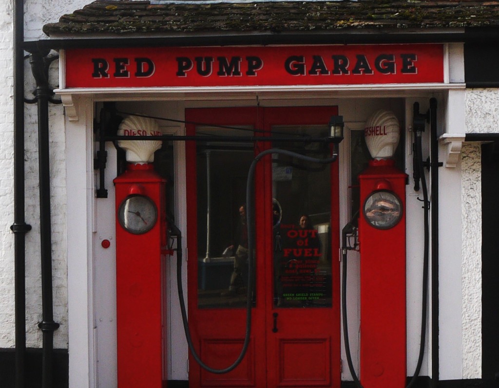 Red Pump Room Garage, Amersham