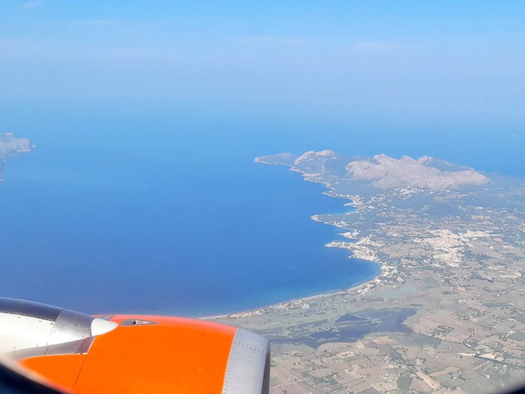 Window seat view on an easyjet flight to Palma, Mallorca