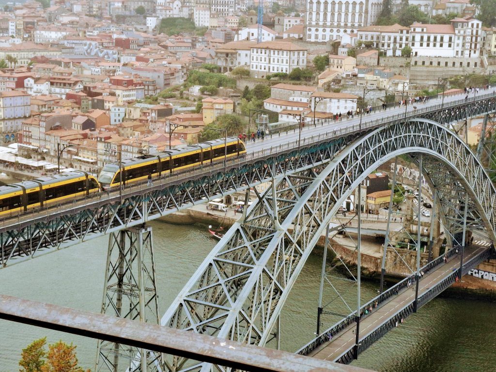 view from above onto the Dom Luis bridge in Porto